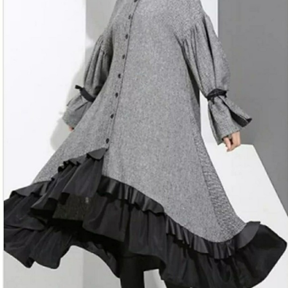 Dress - Picture 2 of 7